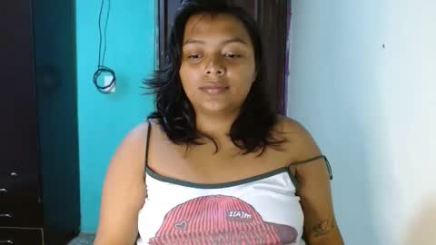 Snapshot of carol_lil1 chatting on 03.25.26 carol_lil1 online show from 03.25.26