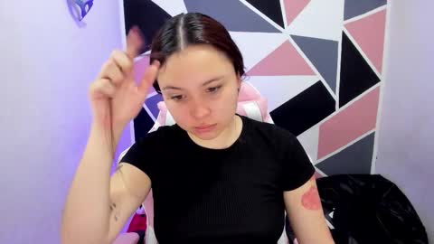 Snapshot of carol_pinter chatting on 11.20.25 Carol online show from 11.20.25