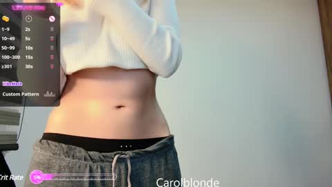 Snapshot of carolblonde chatting on 02.27.25 Char online show from 02.27.25