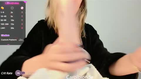 Snapshot of carolblonde chatting on 03.05.25 Char online show from 03.05.25