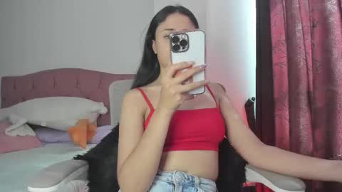 Caroline online show from 12.01.25