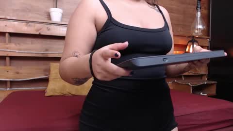 Snapshot of carolina_canndy chatting on 02.21.26 carolina_canndy online show from 02.21.26