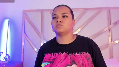 carolina_evannss online show from 11.18.25