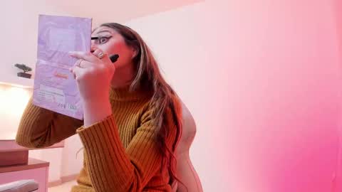 Carolina online show from 11.19.25