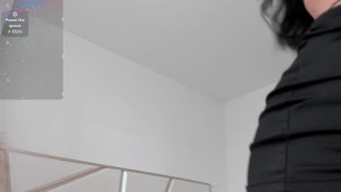 carolina_t online show from 04.18.26