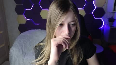Carolina online show from 01.27.25