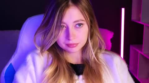 Carolina online show from 10.10.25