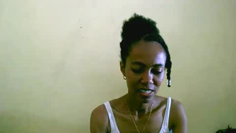 caroline151047 online show from 01.28.25