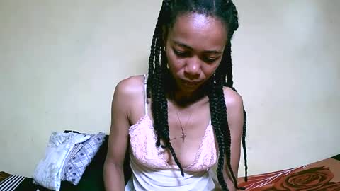 caroline151047 online show from 02.04.25