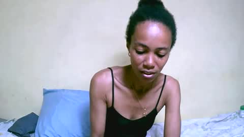 caroline151047 online show from 02.06.25