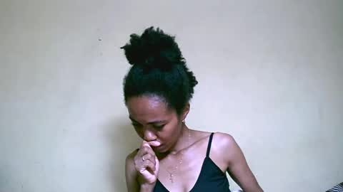 caroline151047 online show from 02.13.25