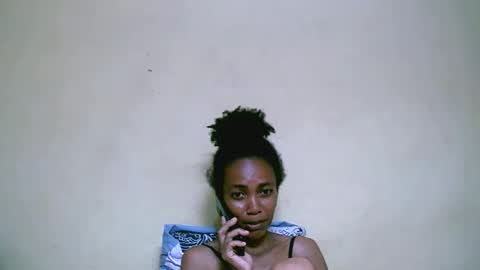 caroline151047 online show from 02.13.25