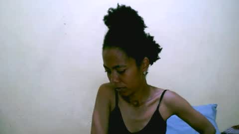 caroline151047 online show from 02.14.25