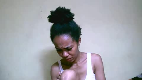 caroline151047 online show from 02.14.25