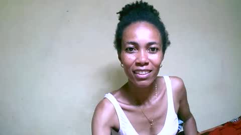 caroline151047 online show from 02.15.25