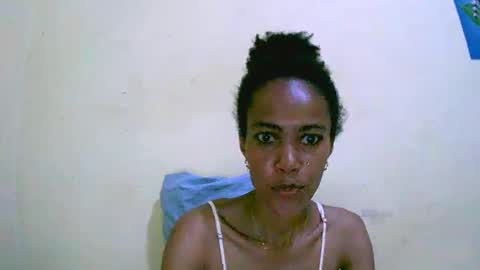 caroline151047 online show from 02.16.25