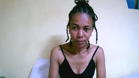 caroline151047 online show from 02.20.25