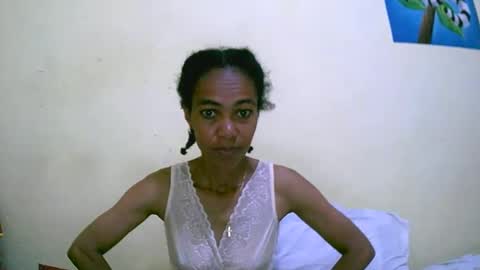 caroline151047 online show from 02.28.25