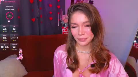 Snapshot of caroline_brown0 chatting on 02.14.25 Caroline online show from 02.14.25