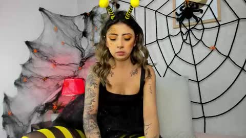  Caroline  online show from 10.31.25