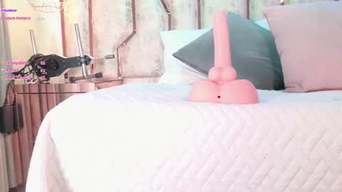 Carolina online show from 12.22.25