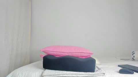 Snapshot of caroline_tovar_ chatting on 12.08.24 Caroline Tovar   Lovense is active my orgasms in your hands Give me more pleasure and make me cum online show from 12.08.24