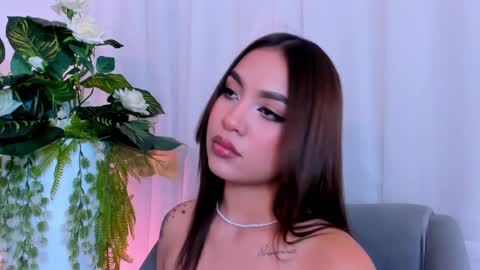 CarolineeGarcia online show from 02.05.25