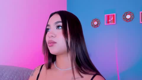 CarolineeGarcia online show from 02.24.25