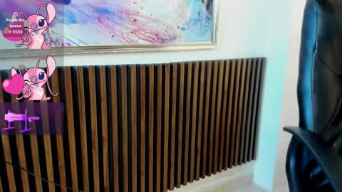 Snapshot of carolinemiller1 chatting on 10.16.25 Caro online show from 10.16.25