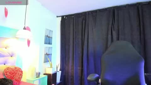 caro online show from 02.13.25