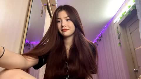 Emma online show from 11.30.25