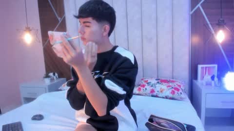 Snapshot of carolynfoster chatting on 04.08.26 carolynfoster online show from 04.08.26