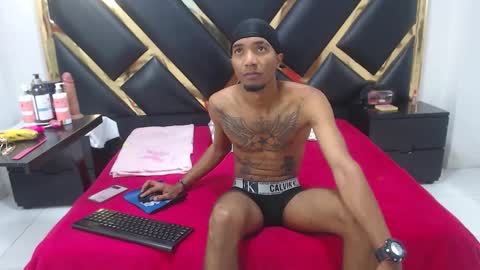 caro y andy online show from 11.29.25