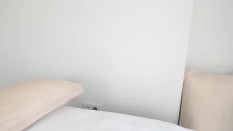 Snapshot of carrie_henn chatting on 09.15.25 Carrie online show from 09.15.25