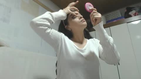 Snapshot of cary_mary chatting on 01.29.25 Cary mary online show from 01.29.25