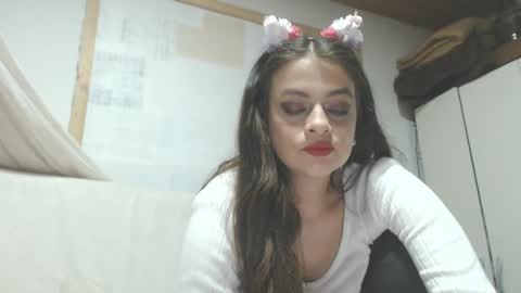 Snapshot of cary_mary chatting on 01.29.25 Cary mary online show from 01.29.25