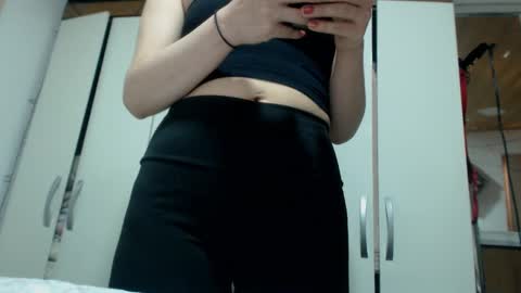 Snapshot of cary_mary chatting on 01.31.25 Cary mary online show from 01.31.25