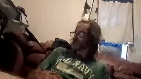 Snapshot of caryb chatting on 11.14.25 caryb online show from 11.14.25