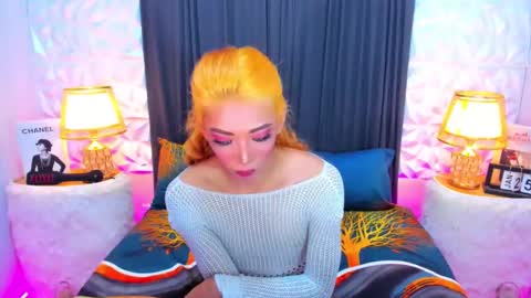 casandrawilson online show from 02.11.25