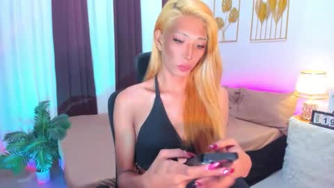 casandrawilson online show from 11.20.25