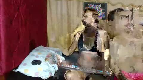 Snapshot of casandtom chatting on 11.05.25 Cass And Tom online show from 11.05.25