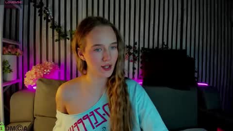 Casey sweeet online show from 02.19.26