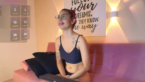 Casey online show from 11.10.25