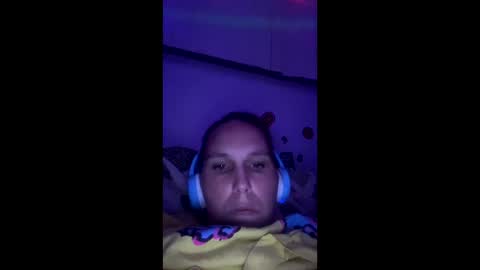 Cash Couple online show from 10.24.25