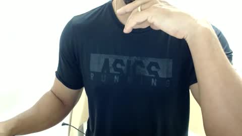 Snapshot of cashmastermuscle77 chatting on 06.03.26 cashmastermuscle77 online show from 06.03.26