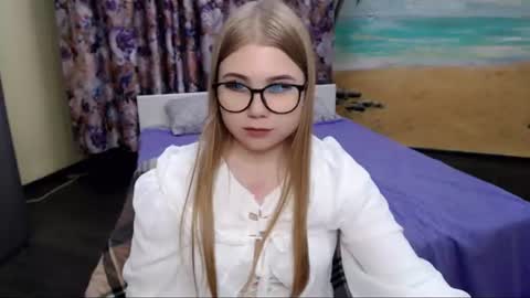 Cassandra online show from 07.14.26
