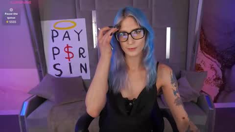 Cassandra online show from 10.30.25