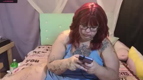Snapshot of casserole_bbw chatting on 10.05.25 Casserole bbw online show from 10.05.25