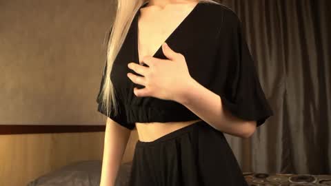 Snapshot of cassie130505 chatting on 02.02.25 Cassie online show from 02.02.25