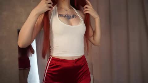 Snapshot of cassie130505 chatting on 02.27.25 Cassie online show from 02.27.25